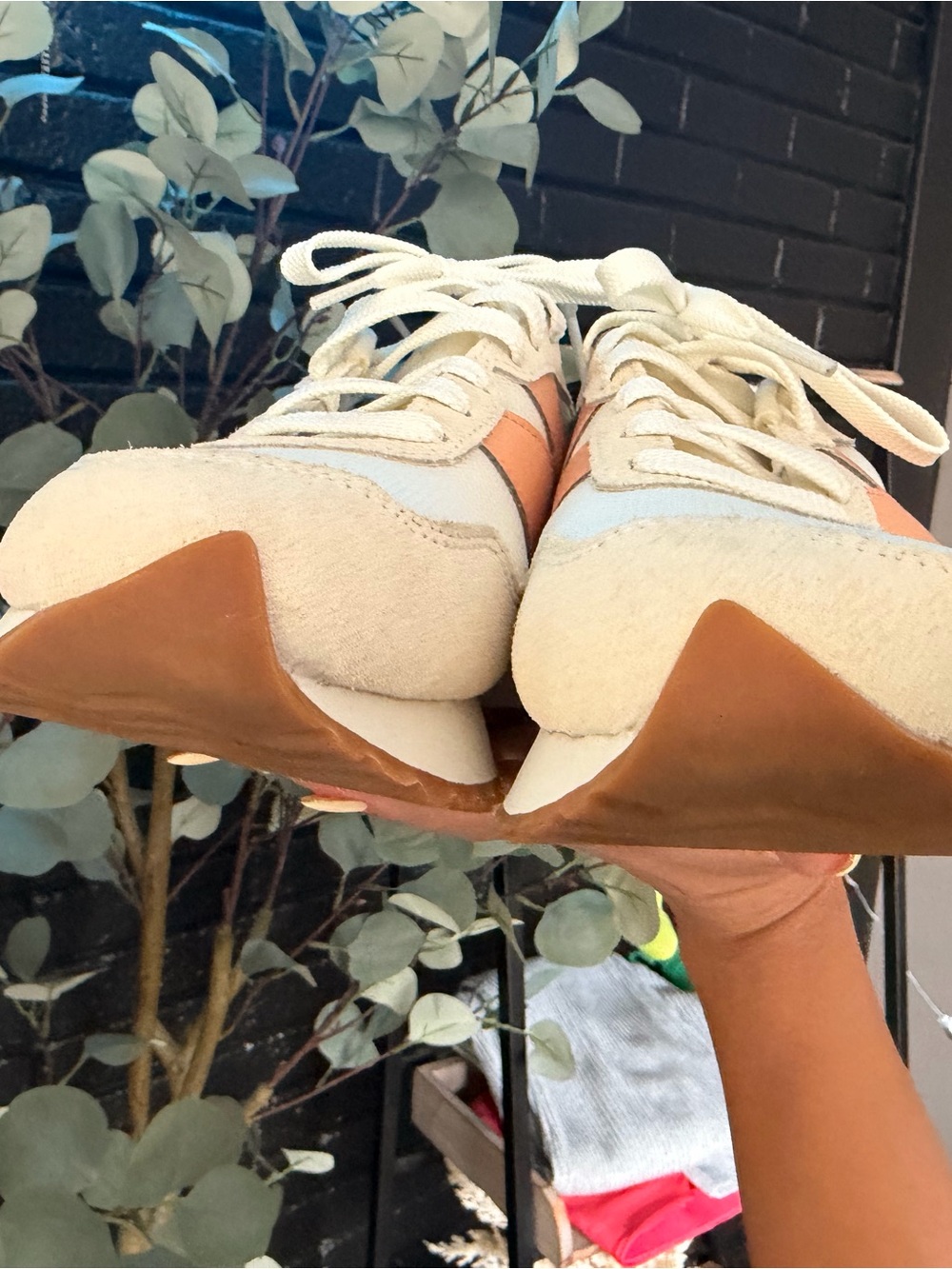 SOLD OUT New Balance Wmns 237 'Angora Hazy Peach' | Size 8 - Picture 6 of 7